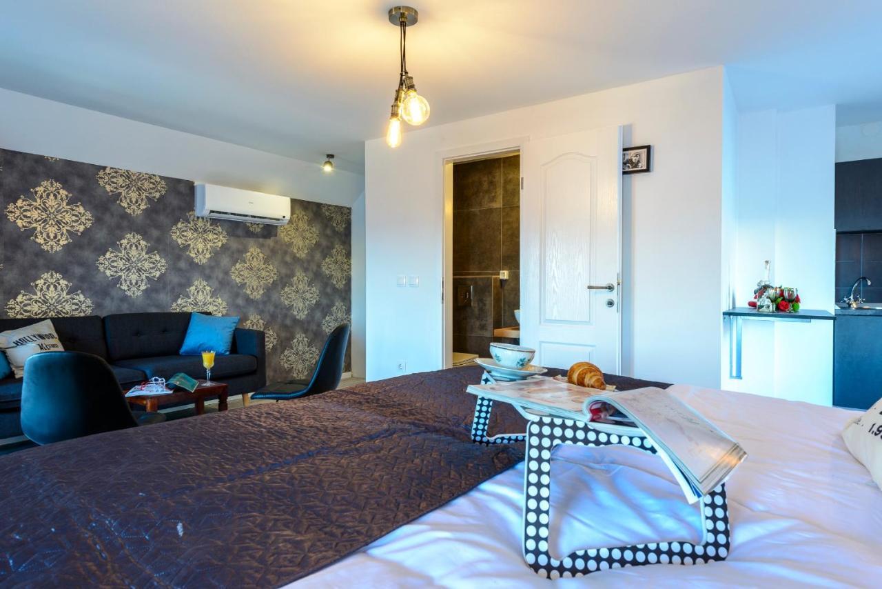 Studio Apartments La Boheme ดูบรอฟนิก ภายนอก รูปภาพ